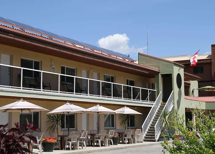 Waterfront Inn